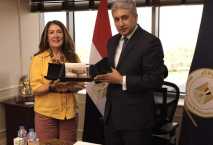 Egypt, US hold talks to strengthen tourism ties 