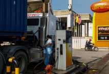 Diesel demand dumps, inventories rise 