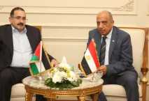 Egyptian, Palestinian Electricity Ministers discuss solar power plant revival 