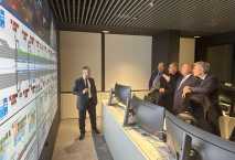 El Wazir discusses high-speed rail management with Italy 