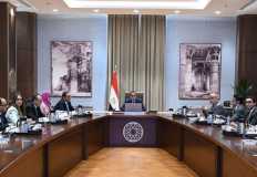 PM discusses boosting domestic manufacturing with Elaraby Group