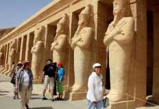 Prime Minister reviews 2024 Egypt tourism report