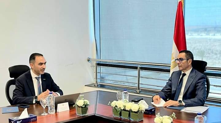 Investment Minister meets with Nissan, discuss future plans