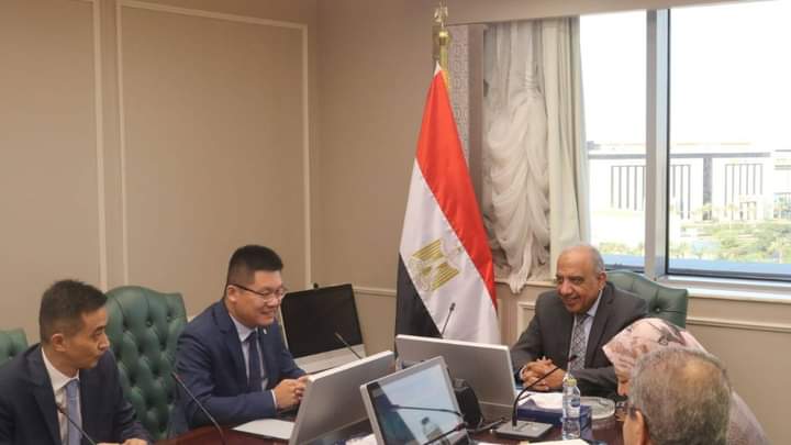 Huawei partners with Egypt to localize meter production