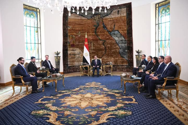 Sisi calls on World Economic Forum to boost foreign investment in Egypt