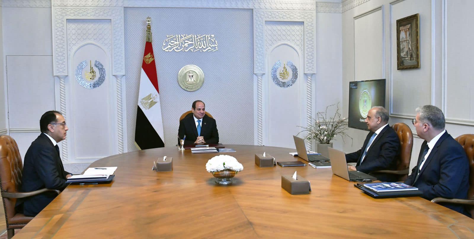 Sisi orders increased oil investment, monitors Saudi power connection progress