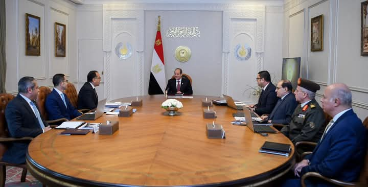 El-Sisi discusses boosting investments in New Administrative Capital