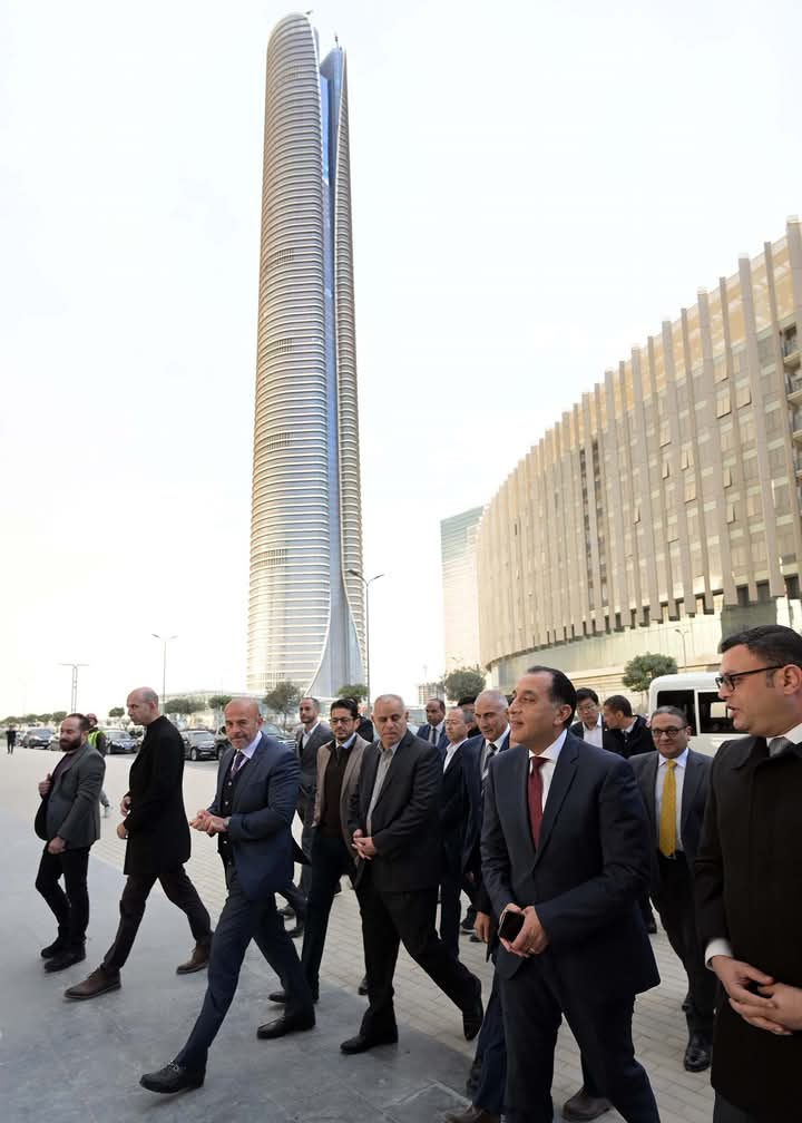 PM inspects the Central Business District project in the Administrative Capital