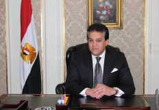 وزير التعليم العالي يشهد احتفالية تسليم 3 أقمار صناعية تعليمية للجامعات المصرية
