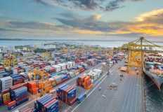 "التجارة والصناعة": توقعات بتحقيق الصادرات 100 مليار دولار سنوياً