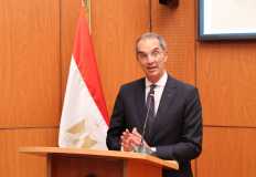 وزير الاتصالات : أكثر من 90٪ من حجم البيانات بين الشرق والغرب تمر من خلال مصر
