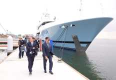 السفير الفرنسي: قناة السويس هامة لحركة الشحن البحري .. ونأمل تحسن الأوضاع