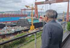تعاون بين قناة السويس وترسانة هيونداي الكورية في مجال بناء السفن