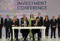 توقيع اتفاق لإنتاج الهيدروجين الأخضر بقدرة 100 ميجاوات بالسخنة بين صندوق مصر السيادي وأوراسكوم وسكاتك وفيرتيجلوب  