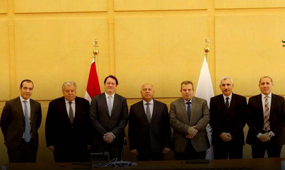 توقيع بروتوكول تعاون  بين الهيئة القومية لسكك حديد مصر وشركة تالجو الاسبانية