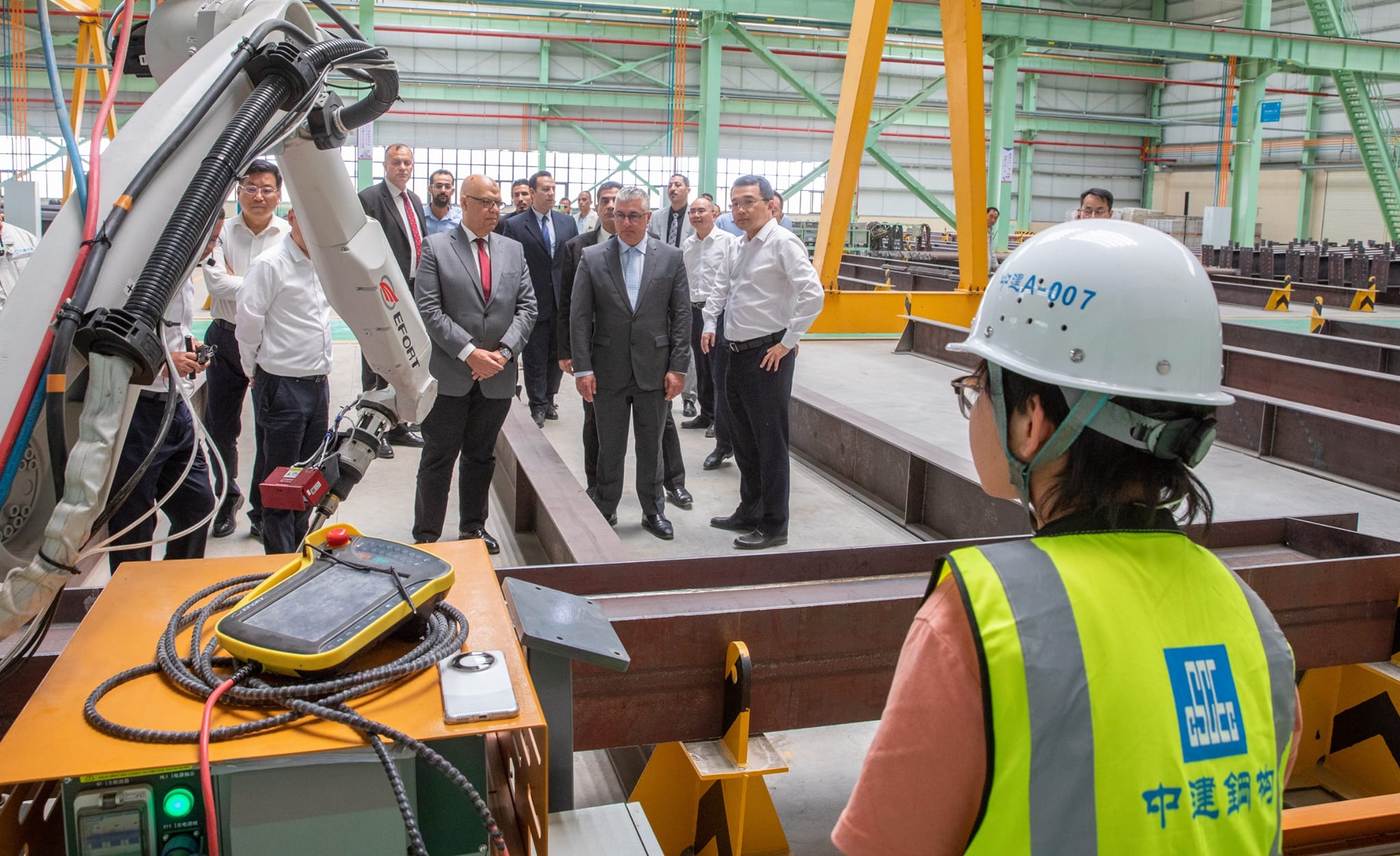 وليد جمال الدين خلال افتتاح مصنع CSCEC لتصنيع الهياكل الفولاذية