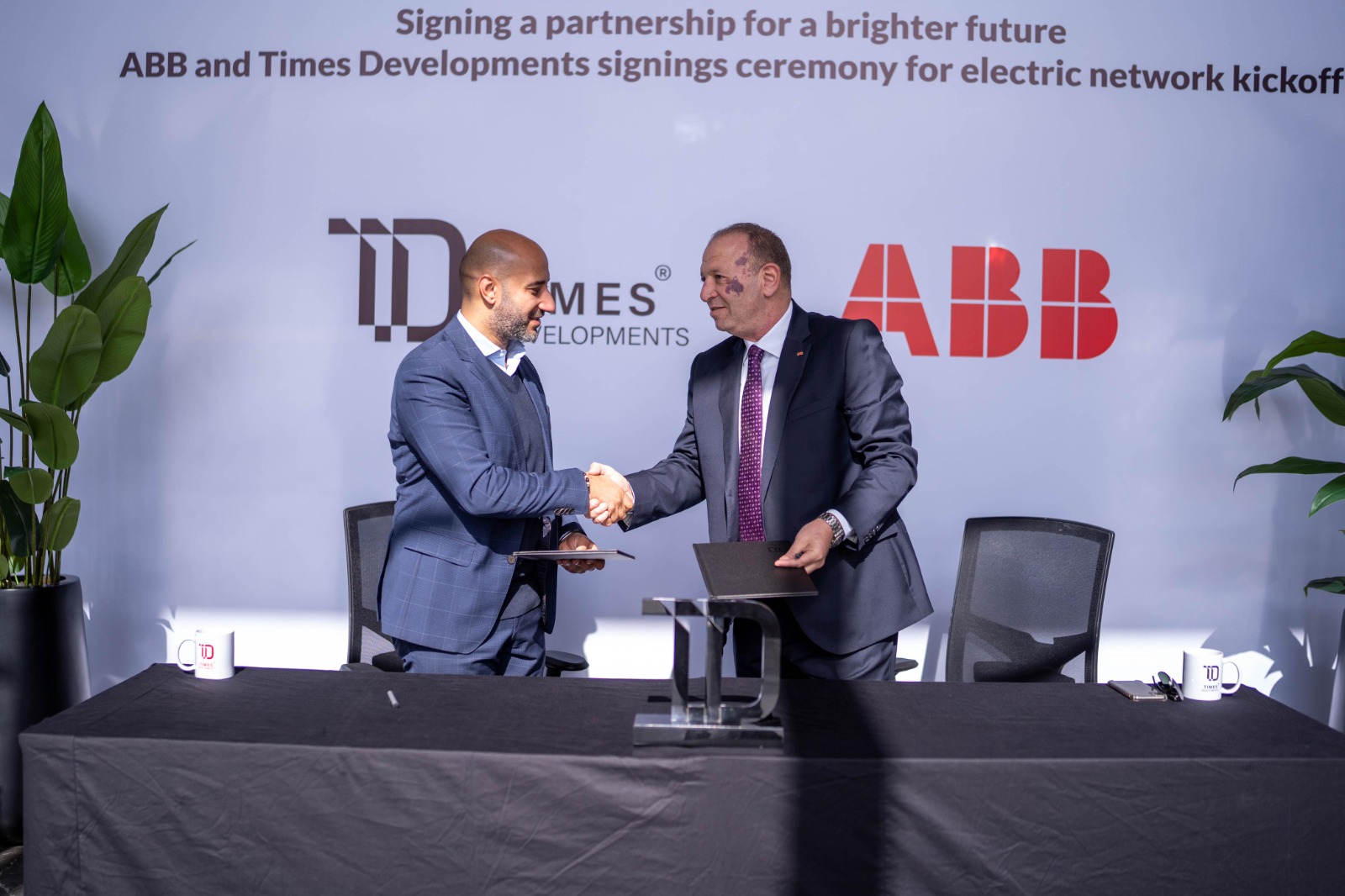 تايمز للتطوير تتعاقد مع شركة ABB